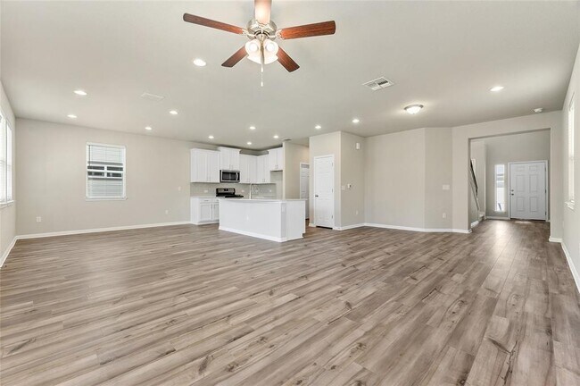 Foto del edificio - 10017 Dawn Pearl Dr