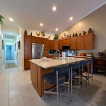 Building Photo - 315 Coral Trace Ln