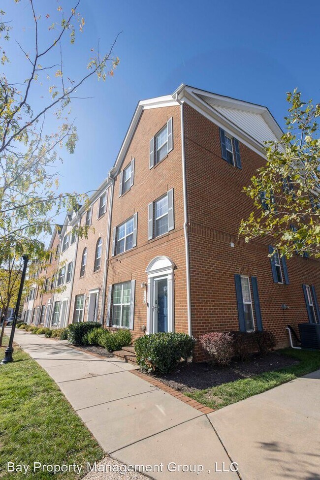 Foto del edificio - 4 br, 3.5 bath House - 304 Parkin St