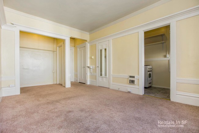 Building Photo - 550 Leavenworth St