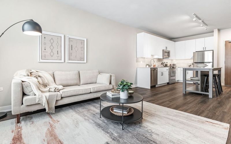 District 1860 Apartments in Lincolnwood, IL