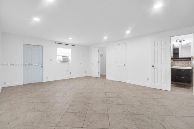 Foto del edificio - 1041 NE 9th Ave