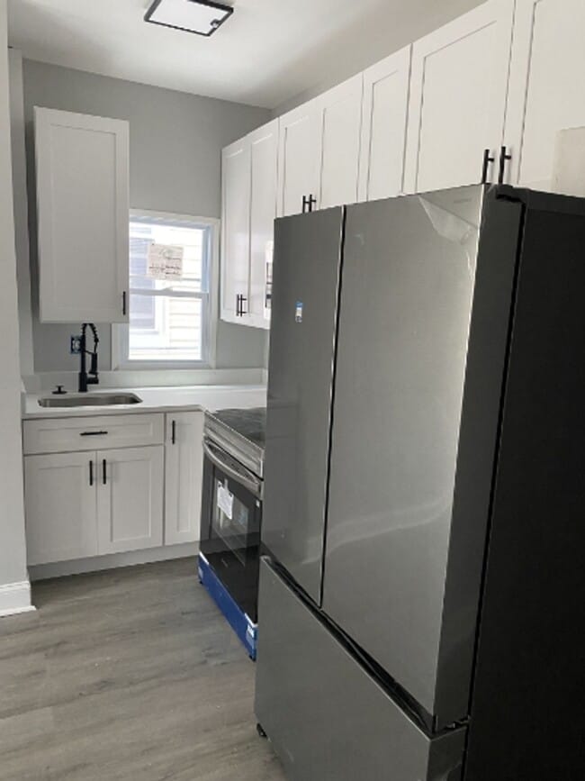 Photo - 5112 Belair Rd Apartment