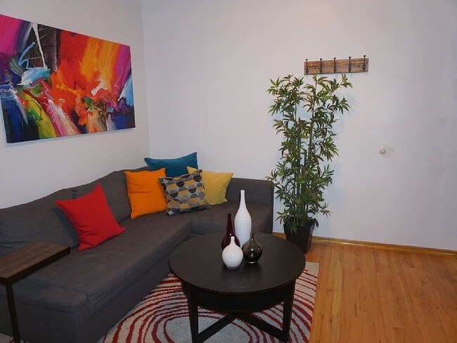 Foto del edificio - 158 Green St