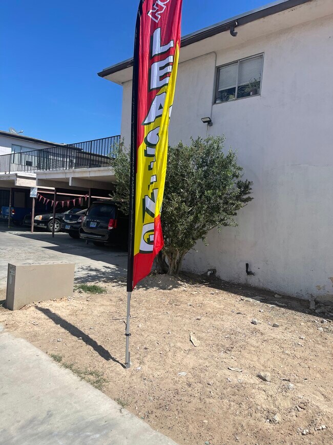 Foto del edificio - 1909 Santa Paula Dr