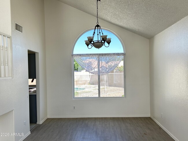 Building Photo - 3121 N 113th Ln