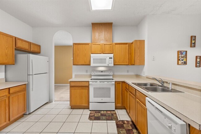 Building Photo - 9406 Candice Ct