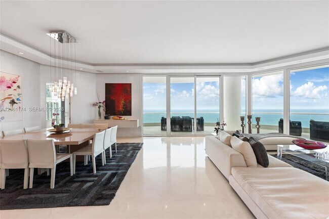 Foto del edificio - 16051 Collins Ave