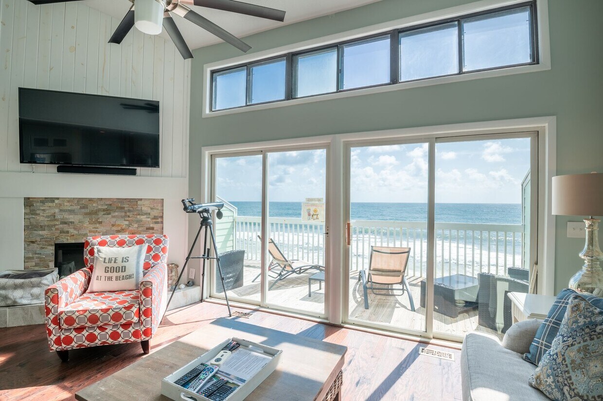 Primary Photo - Fully Furnished Oceanfront until May 8!