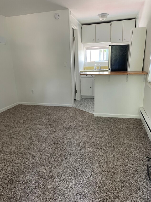 Primary Photo - 2128 Tremmel Ave