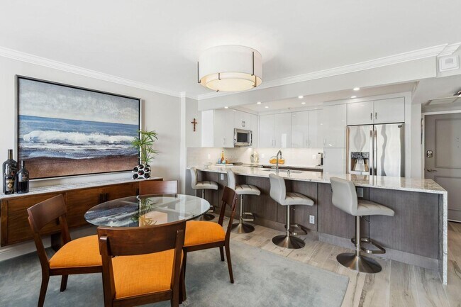 Building Photo - 1900 S Ocean Blvd