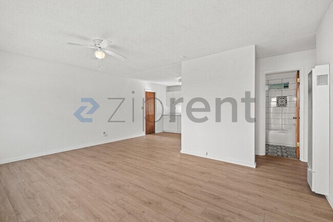 Foto del edificio - 12 Post St