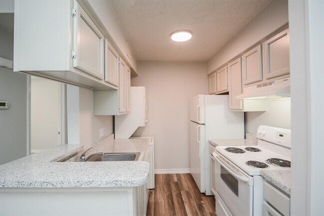 Foto del edificio - 13151 Walden Rd