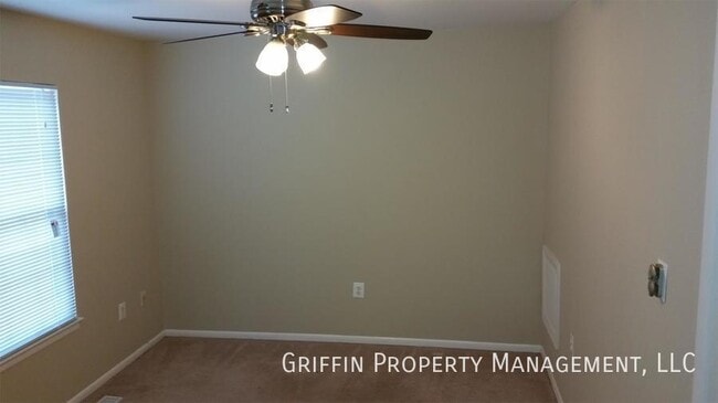 Building Photo - 7259 Crafford Pl