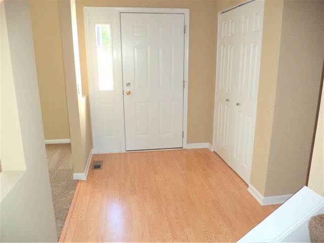 Foto del edificio - 8601 Sycamore Ct