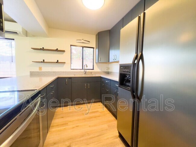 Building Photo - 95-369-369 Kuahelani Ave