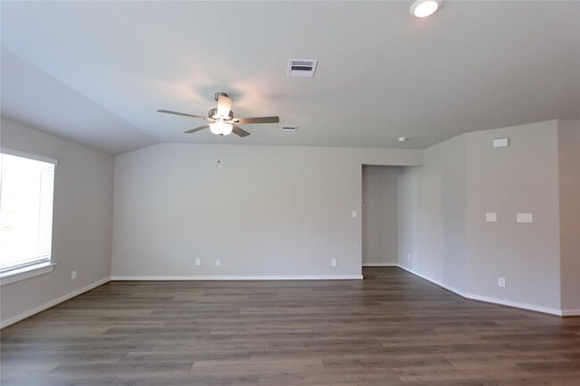 Building Photo - 1530 Waggoner Rnch Ct