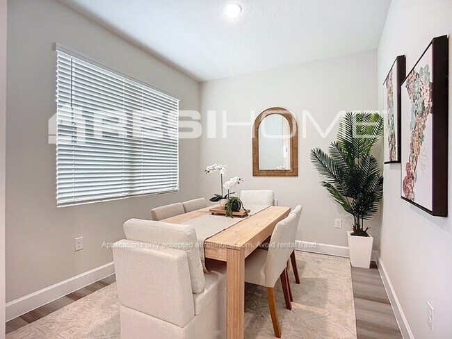 Building Photo - 3323 Briant St