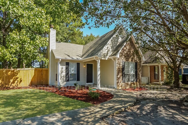 Foto del edificio - 1001 Wyndham Ln