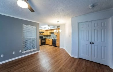 Foto del edificio - 1712 Baird Farm Cir