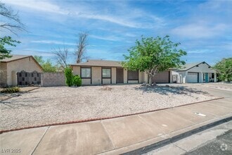Building Photo - 540 Longtree Ave
