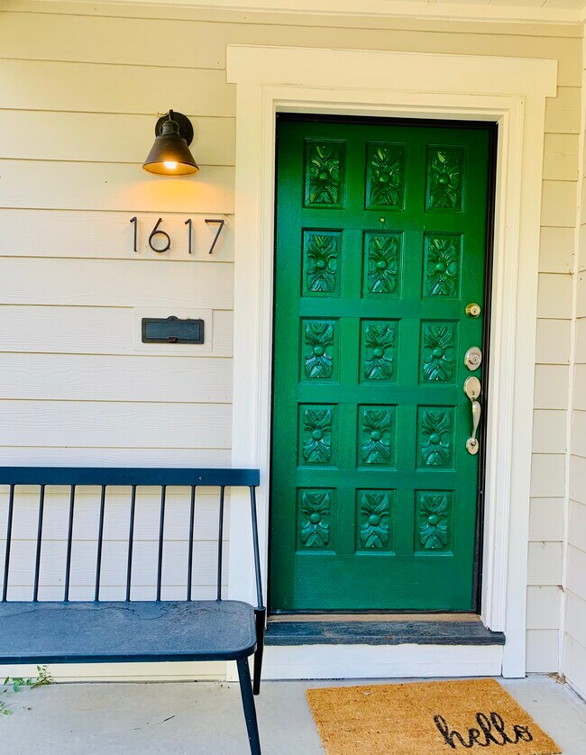 Foto del edificio - 1617 S Jackson St