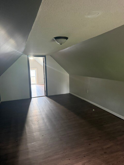 Foto del edificio - 1604 Lind St