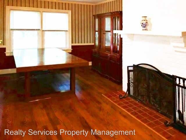 Building Photo - 3 br, 1 bath House - 891 Cedar Tree Rd