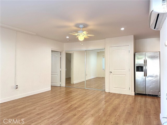 Foto del edificio - 22942 Cass Ave