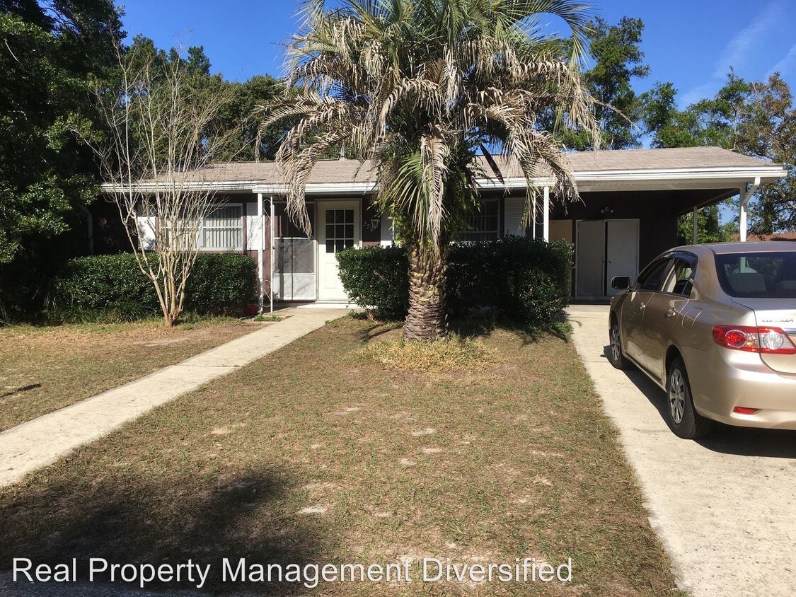 Primary Photo - 270 Marion Oaks Dr