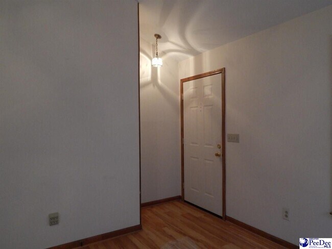 Foto del edificio - 3549 Georgia Ln