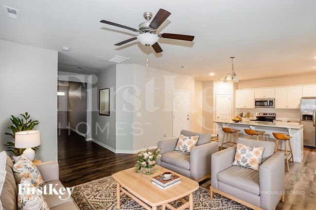 Foto del edificio - 9612 Hamel St