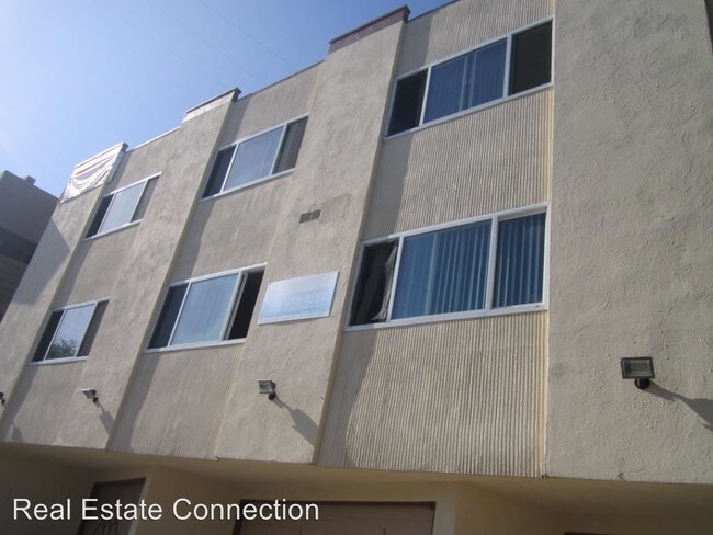 Building Photo - 5822 S Pacific Coast Hwy