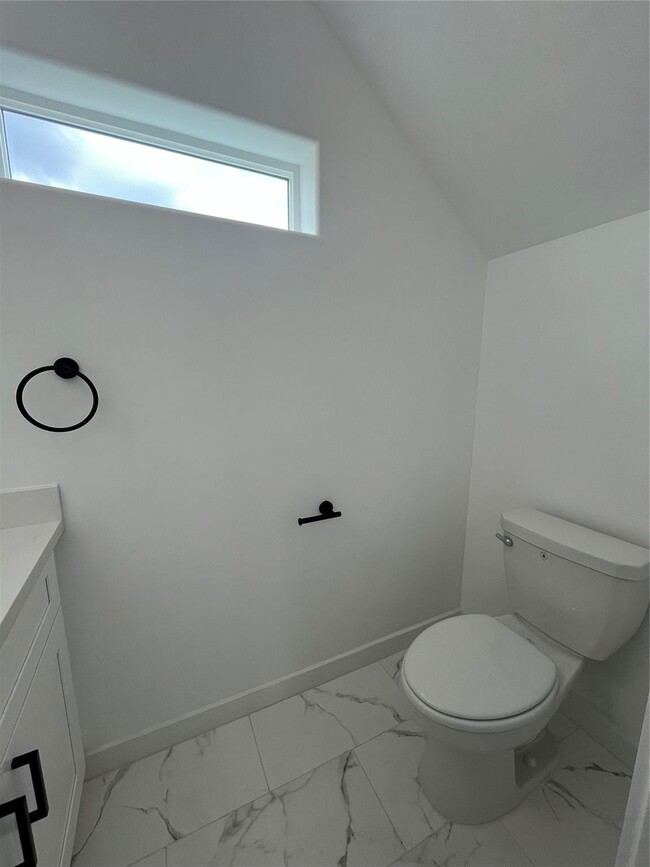 Foto del edificio - 8603 Wileyvale Rd