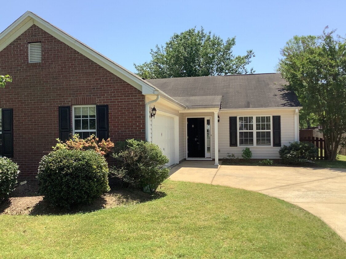 Foto principal - 4 Shelby Court