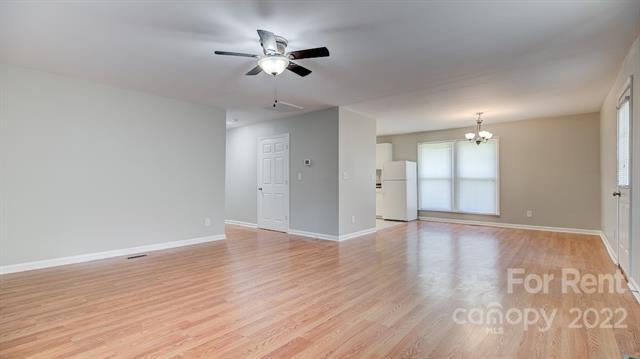 Foto del edificio - 2267 Denwood St