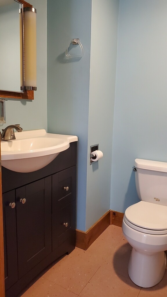 Building Photo - 122 Curtis Ave