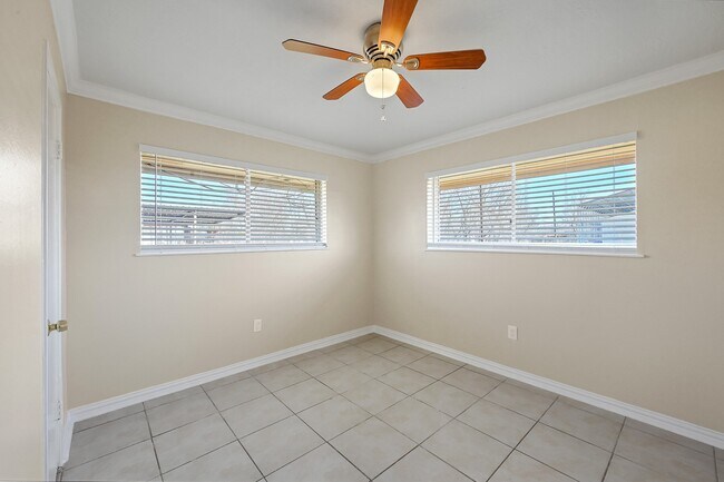 Foto del edificio - 3722 Rest Home Rd