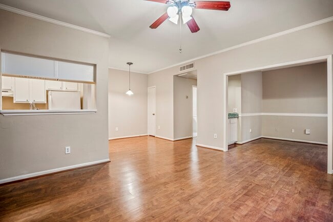 Building Photo - 2001 Bering Dr