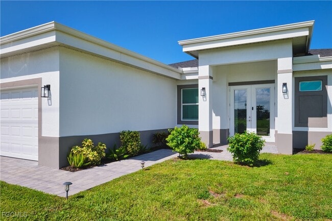 Foto del edificio - 330 El Dorado Blvd N