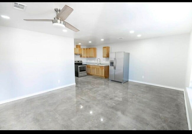 Foto del edificio - 1301 Dolph St