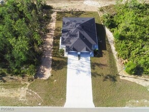 Building Photo - 219 Greenbriar Blvd
