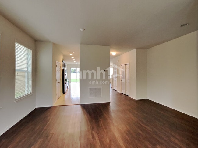 Foto del edificio - 2806 Maple Brook Loop
