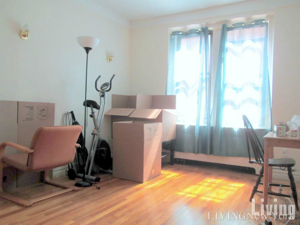 Foto principal - 1224 Saint Nicholas Ave