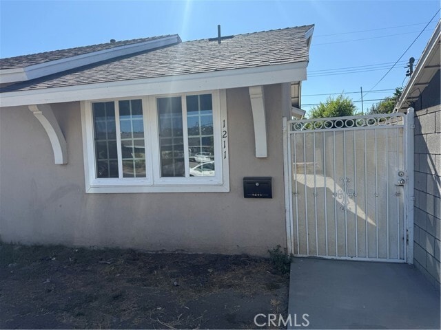 Primary Photo - 1211 Lindengrove Ave