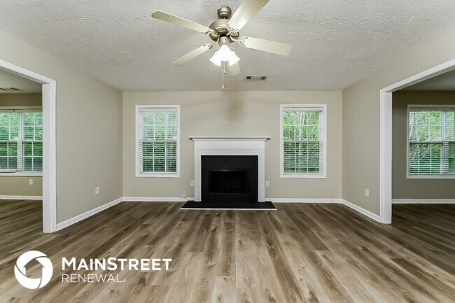 Building Photo - 125 Makenna Dr