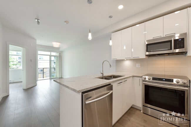 Building Photo - Bright 2 Bedroom Condo at The Georgia in Downtown Langley