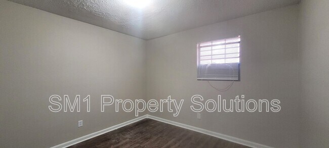 Foto del edificio - 2505 Green Oaks Ct SE