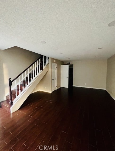 Building Photo - 5640 Riverside Dr