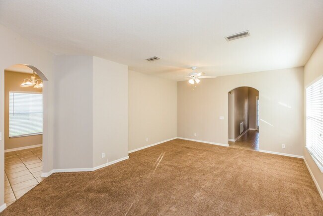 Foto del edificio - 4163 Day Bridge Pl